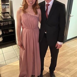 Pink dress (wedding)